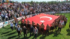 Osmancık Yağlı Pehlivan Güreşleri’nde başpehlivan Özkaya oldu